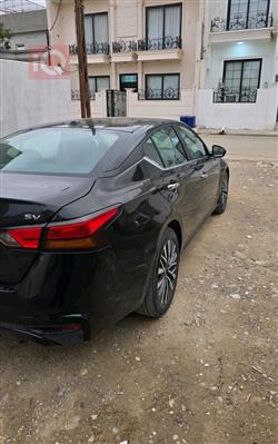 نيسان ألتيما